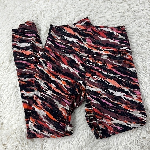 Lululemon Lunar New Year Align High-Rise Pant 25" Tiger Tide Smoky Red Multi - Picture 1 of 6